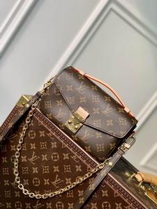 LV Handbags 899